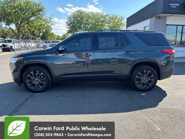 Used 2019 Gray Chevrolet RS image 8