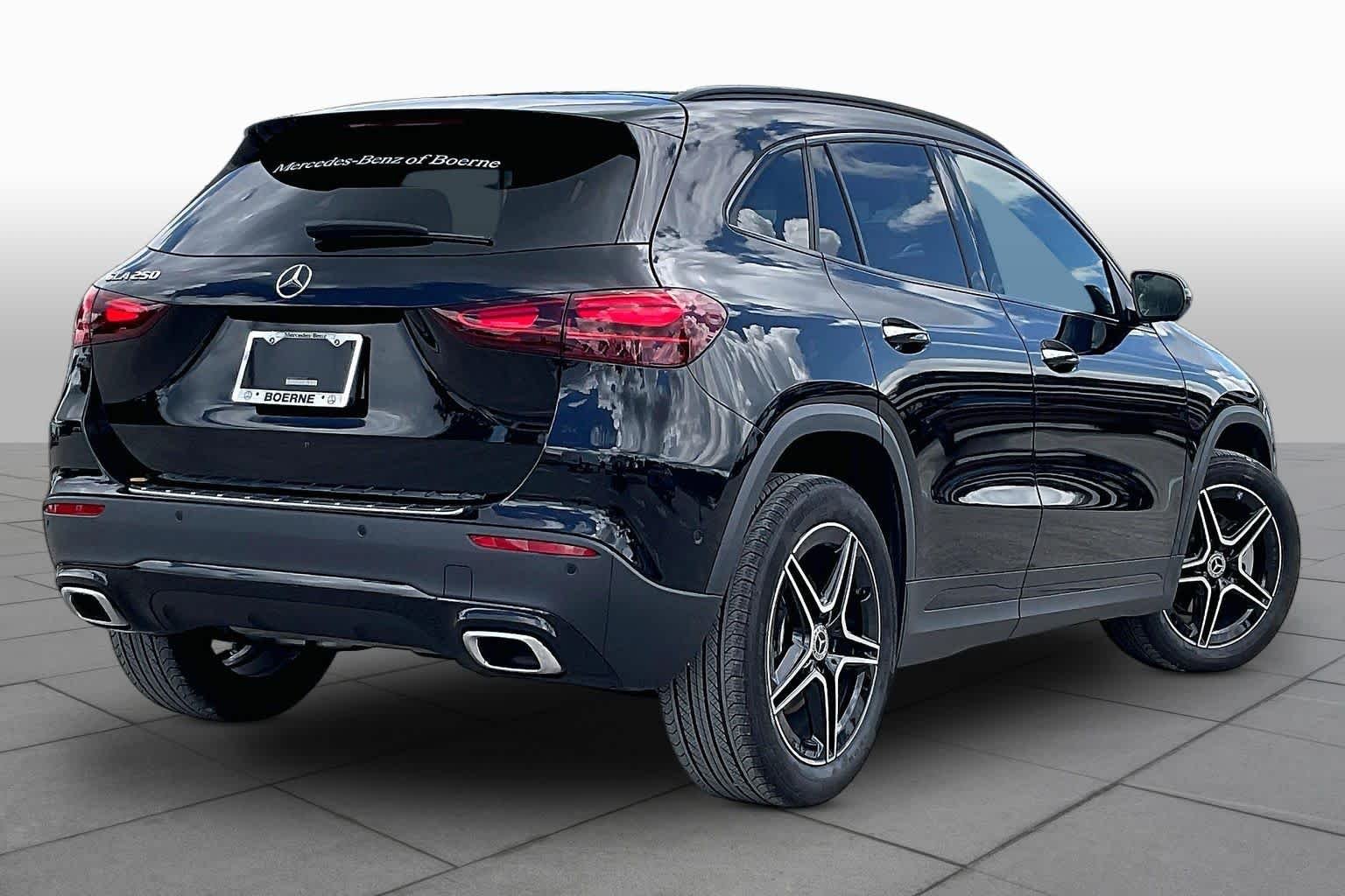 Certified Used 2026 Night Black Mercedes-Benz GLA 250 image 13