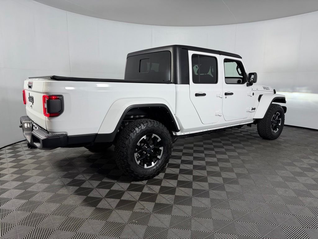 Used 2024 White Jeep Willys image 7