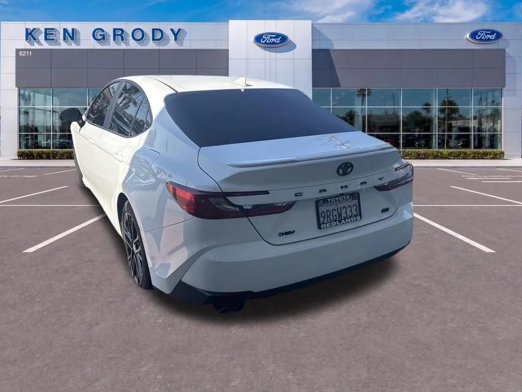 Used 2025 White Toyota SE image 58