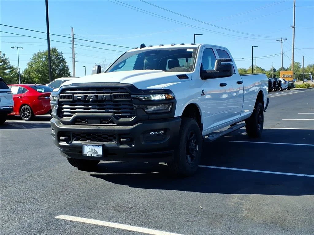 New 2026 Bright White Clear-Coat Exterior Paint RAM Tradesman image 2