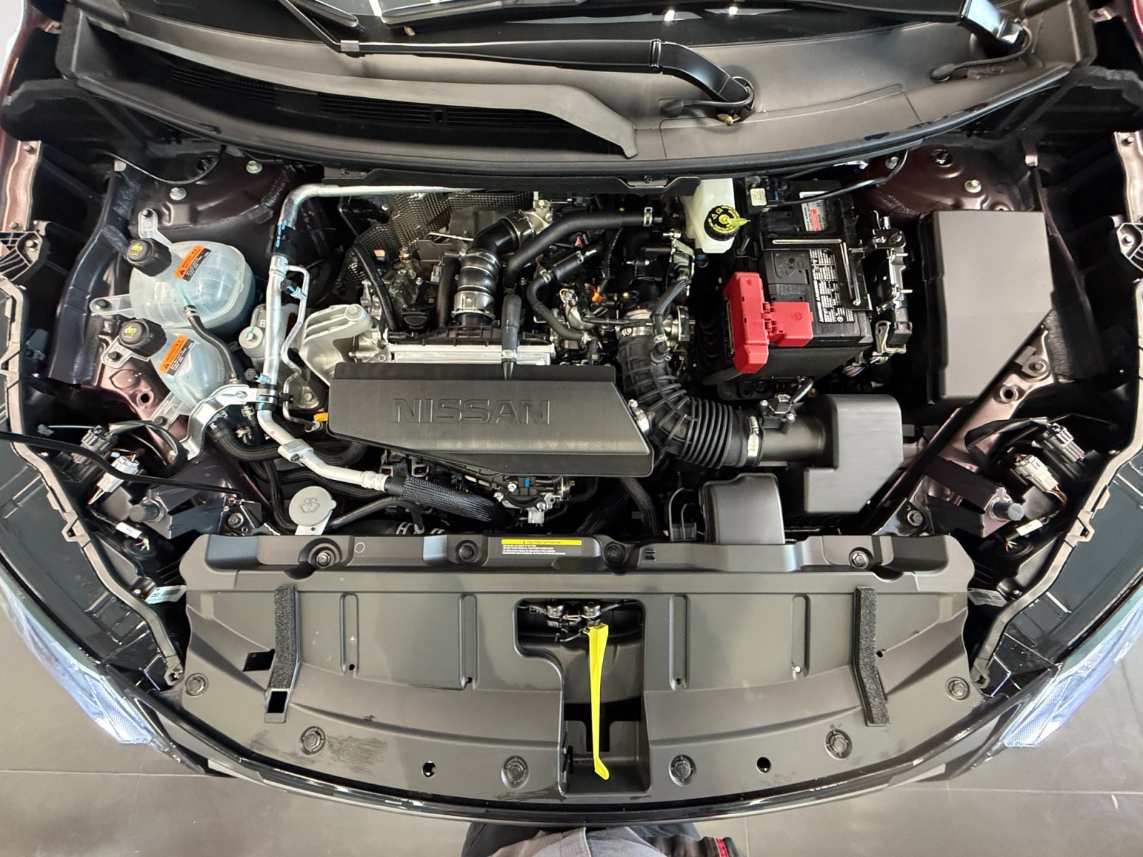 New 2027 Scarlet Ember Tintcoat Nissan SV image 14