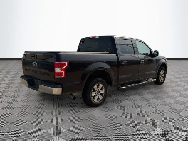 Used 2019 Red Ford XLT image 7