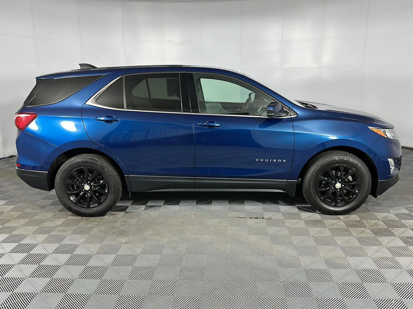 Used 2019 Pacific Blue Metallic Chevrolet LT image 24