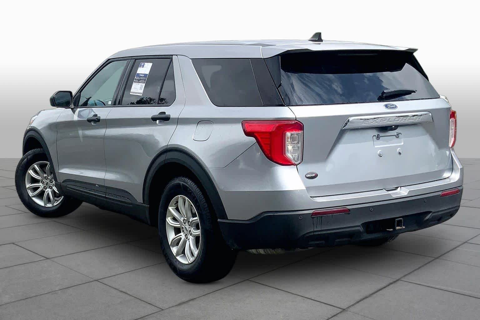 Certified Used 2021 Iconic Silver Ford Base image 12