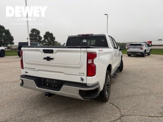 Used 2022 Summit White Chevrolet LTZ image 12