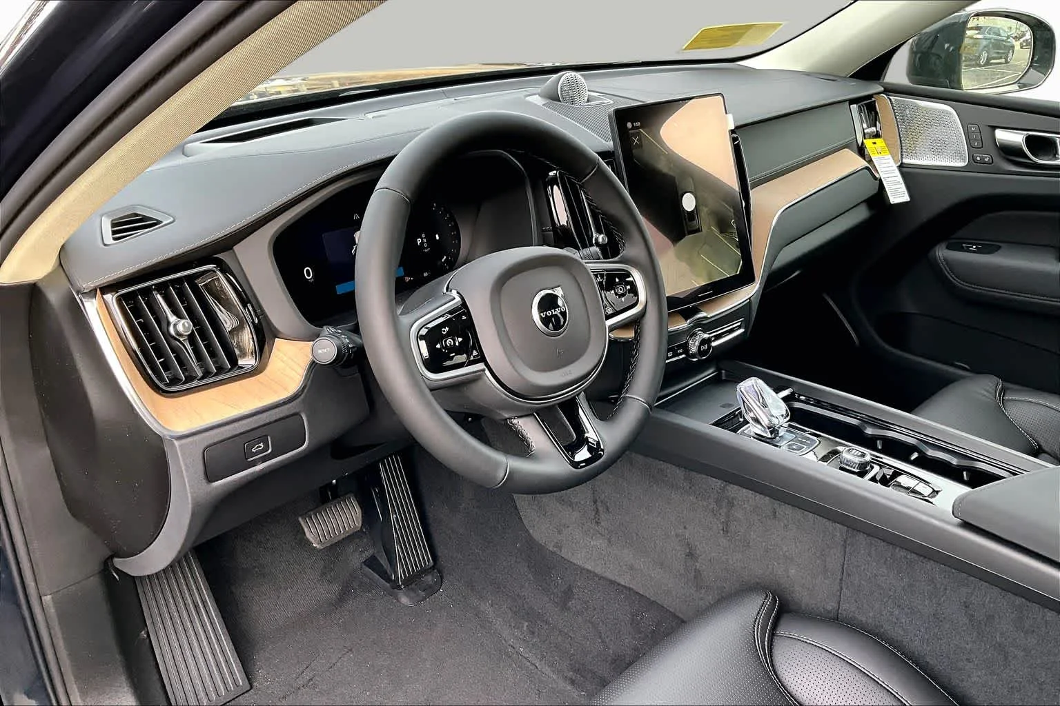 New 2026 Denim Blue Volvo Ultra image 9