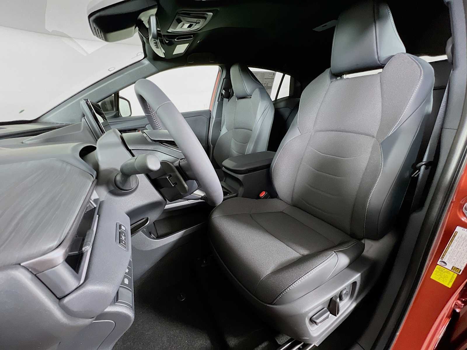 2026 Toyota C-HR — photo 13