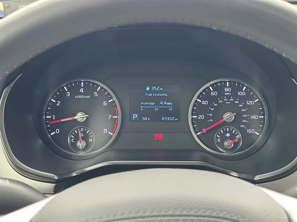 Certified Used 2022 Gray Kia S image 7
