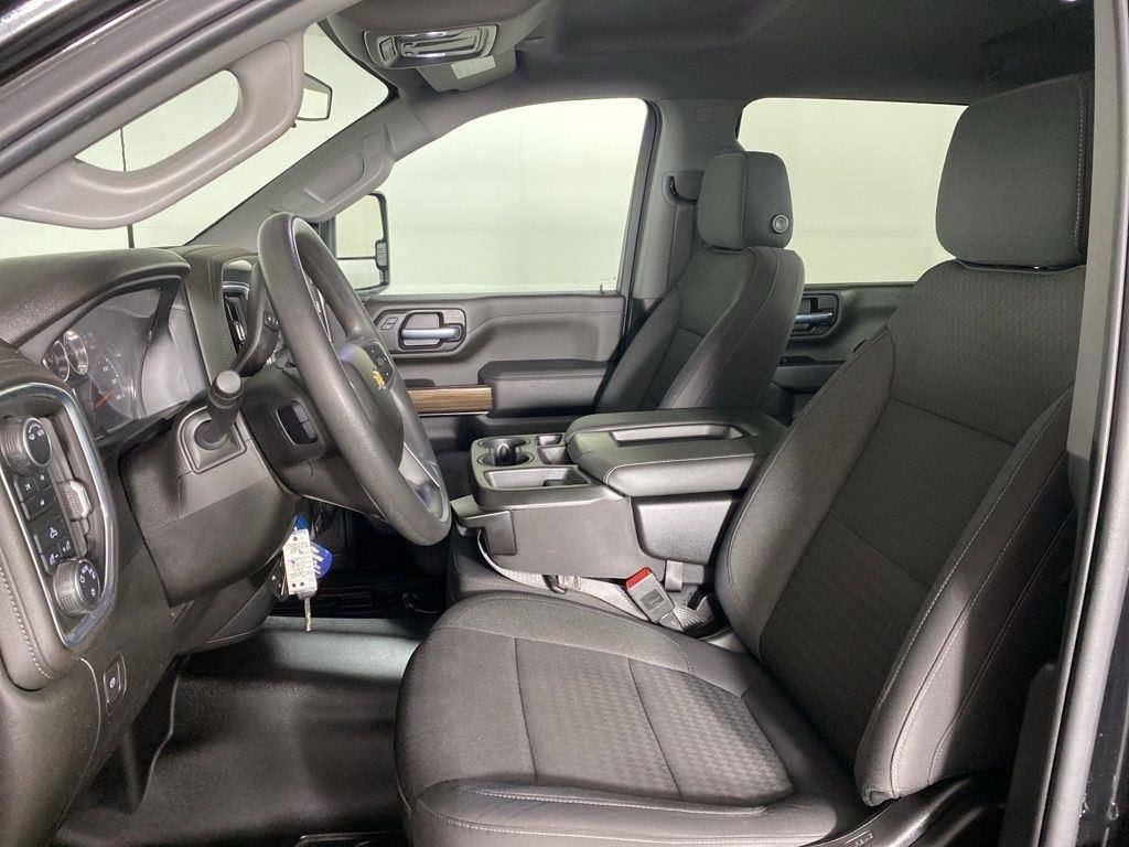 Used 2022 Black Chevrolet LT image 10