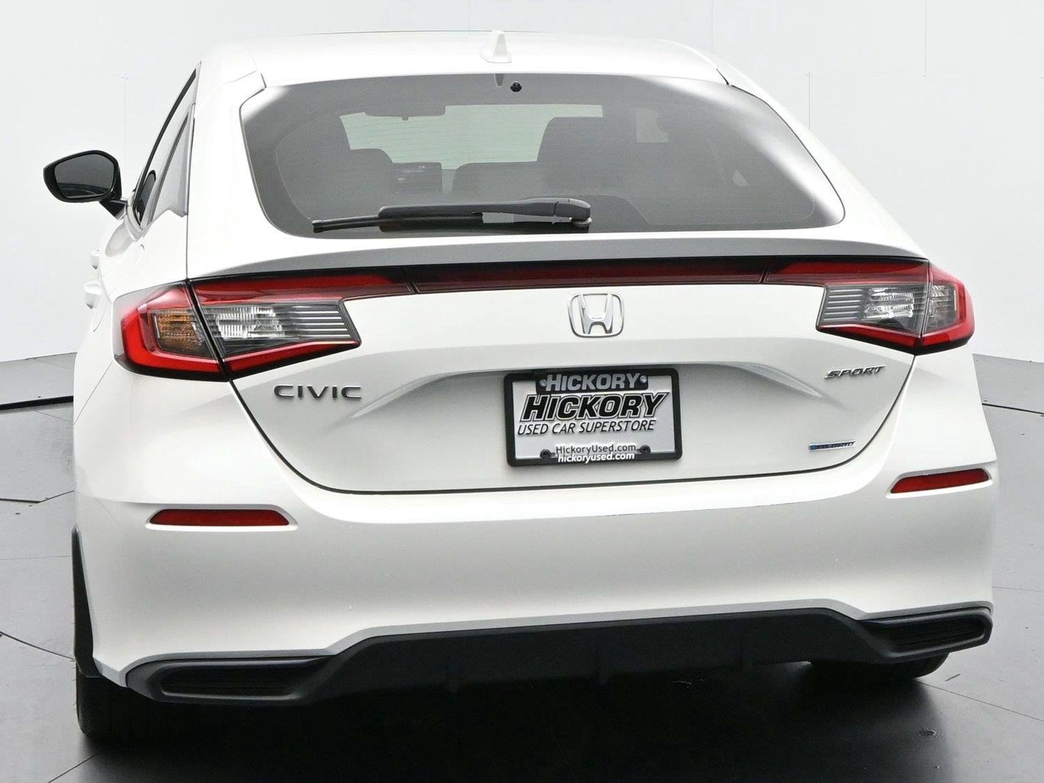 Used 2025 Platinum White Pearl Honda Sport image 6