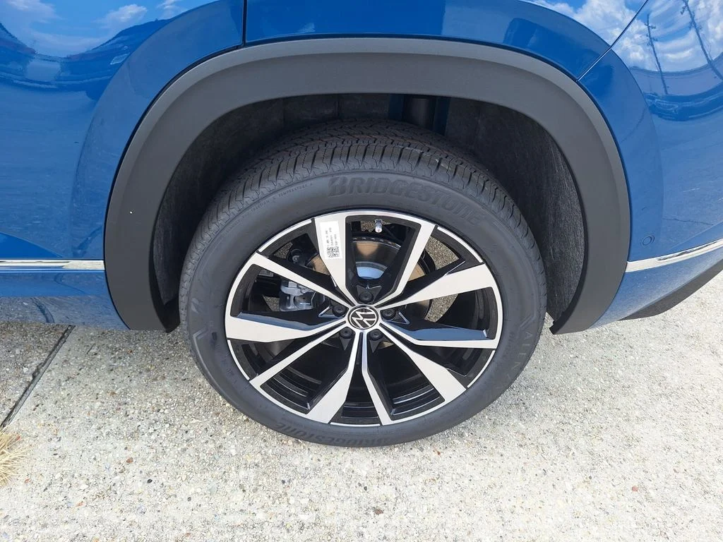 2026 Volkswagen Atlas Cross Sport SEL Premium R-LINE - Photo 25