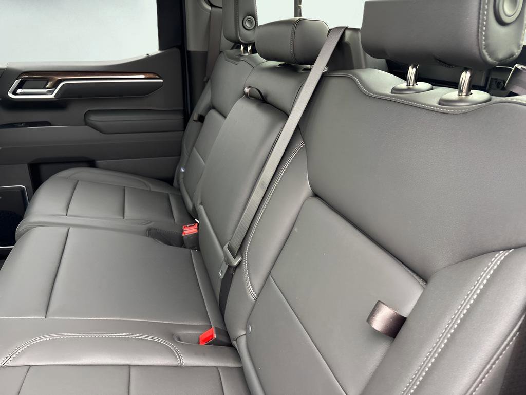 2026 Chevrolet Silverado 1500 LT - Photo 9