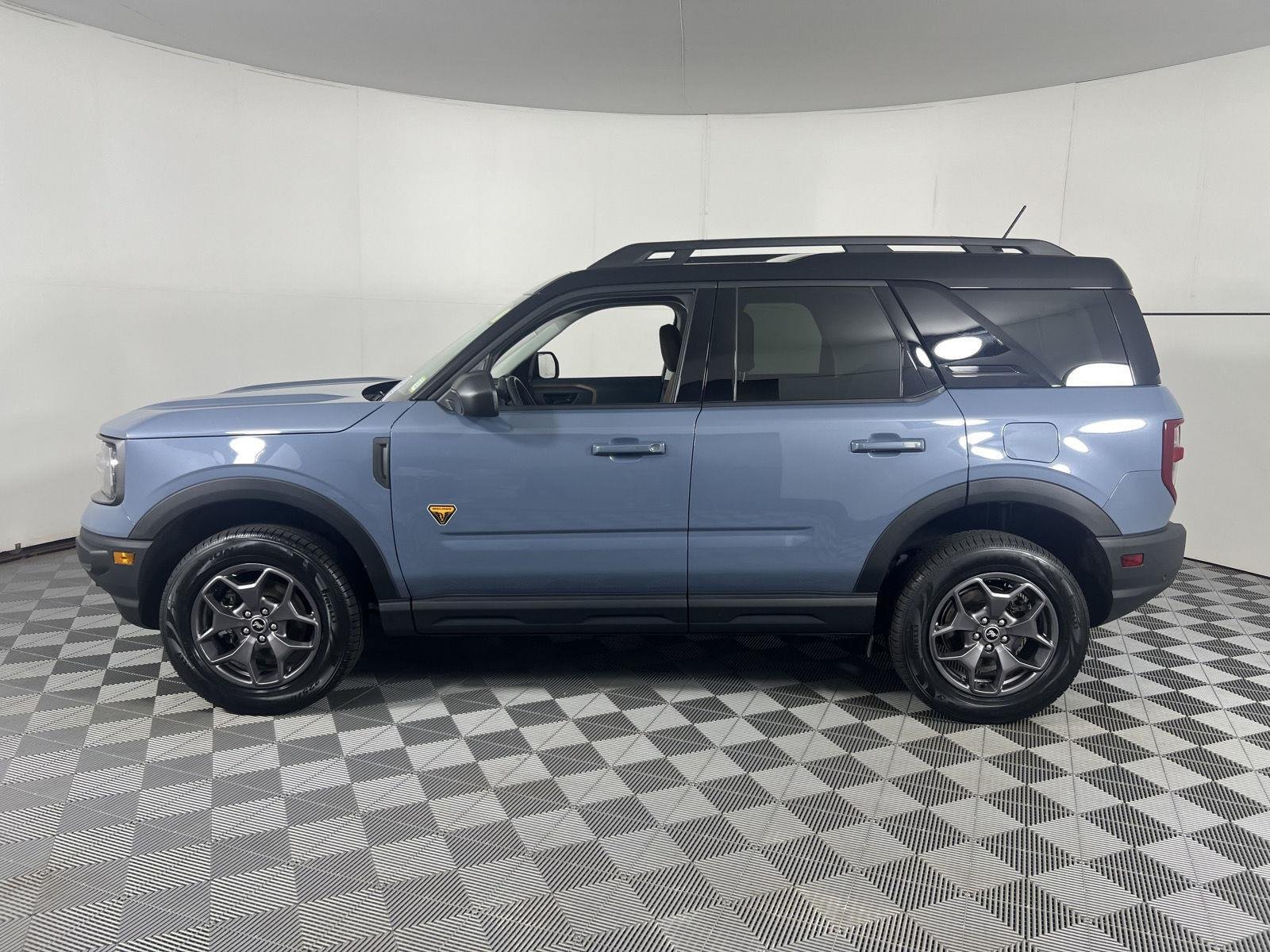 Used 2024 Azure Gray Metallic Tri-Coat Ford Badlands image 9