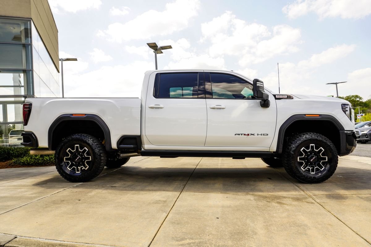 Used 2026 White GMC AT4X image 6
