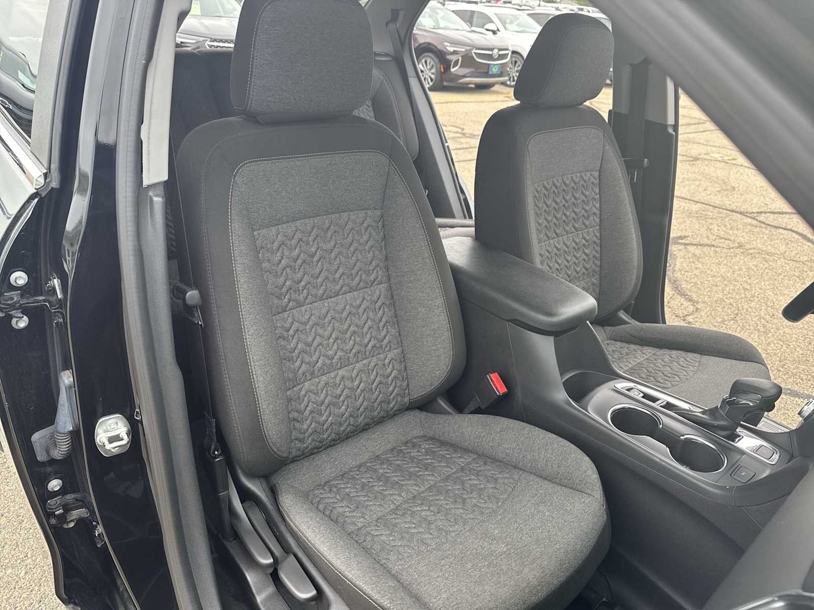 2024 Chevrolet Equinox LT - Photo 23
