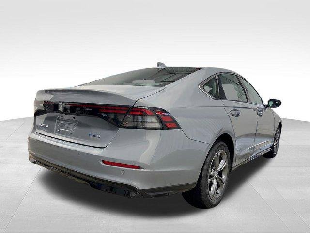 New 2026 Urban Gray Pearl Honda EX-L image 6