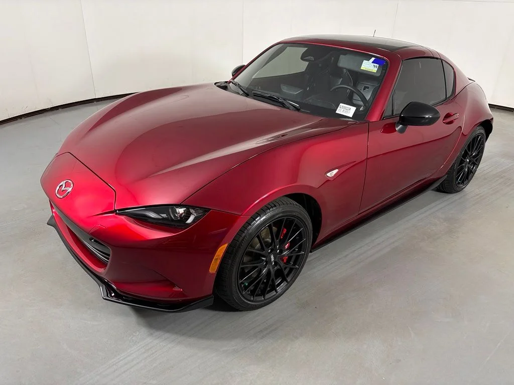 Used 2025 Red Mazda Club image 5