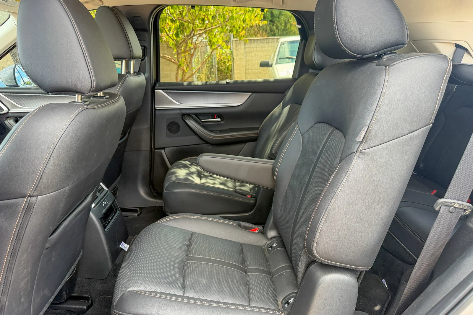 Certified Used 2024 Platinum Quartz Mazda Premium image 26