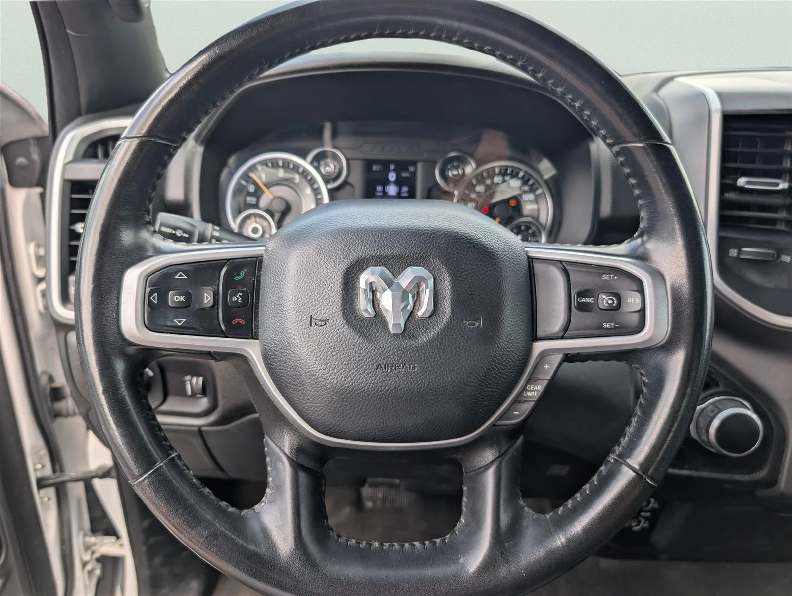 Used 2022 Bright White Clearcoat Ram Big Horn image 20