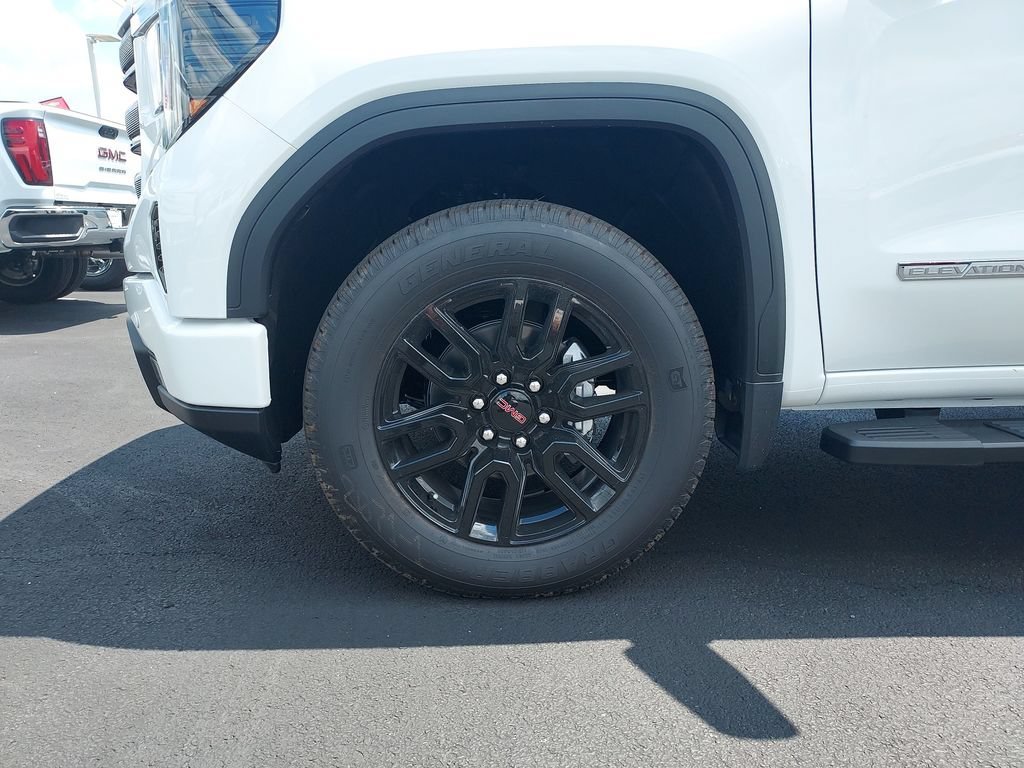 New 2026 Summit White GMC Elevation image 9
