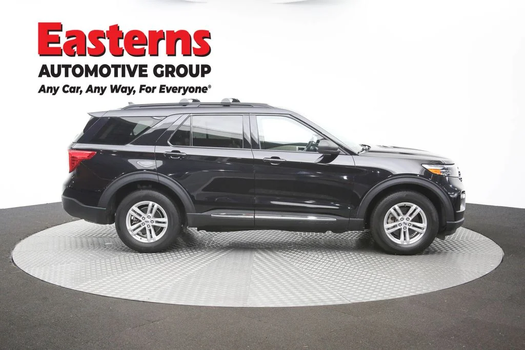 Used 2022 Black Ford XLT image 44