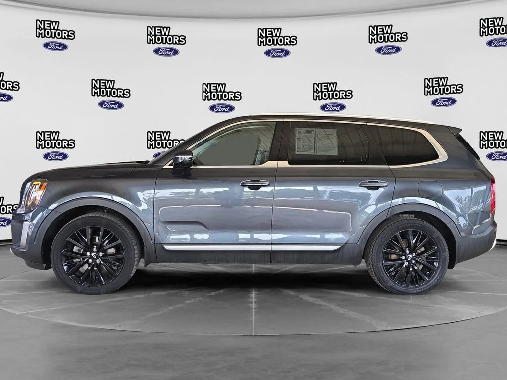 Used 2020 Gray Kia SX image 2