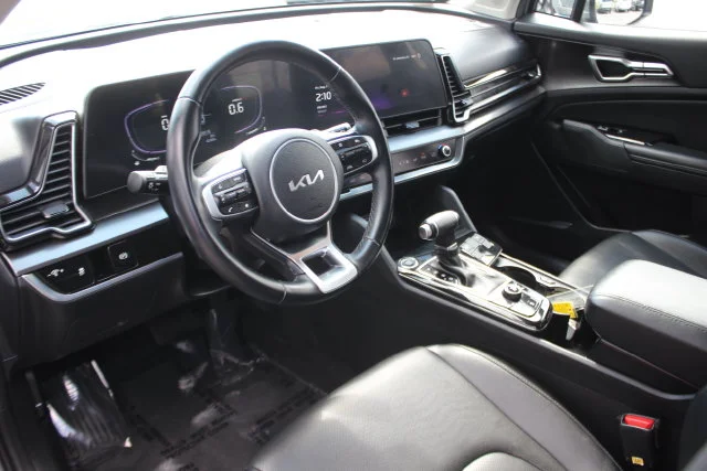 Used 2024 Silver Kia EX image 3