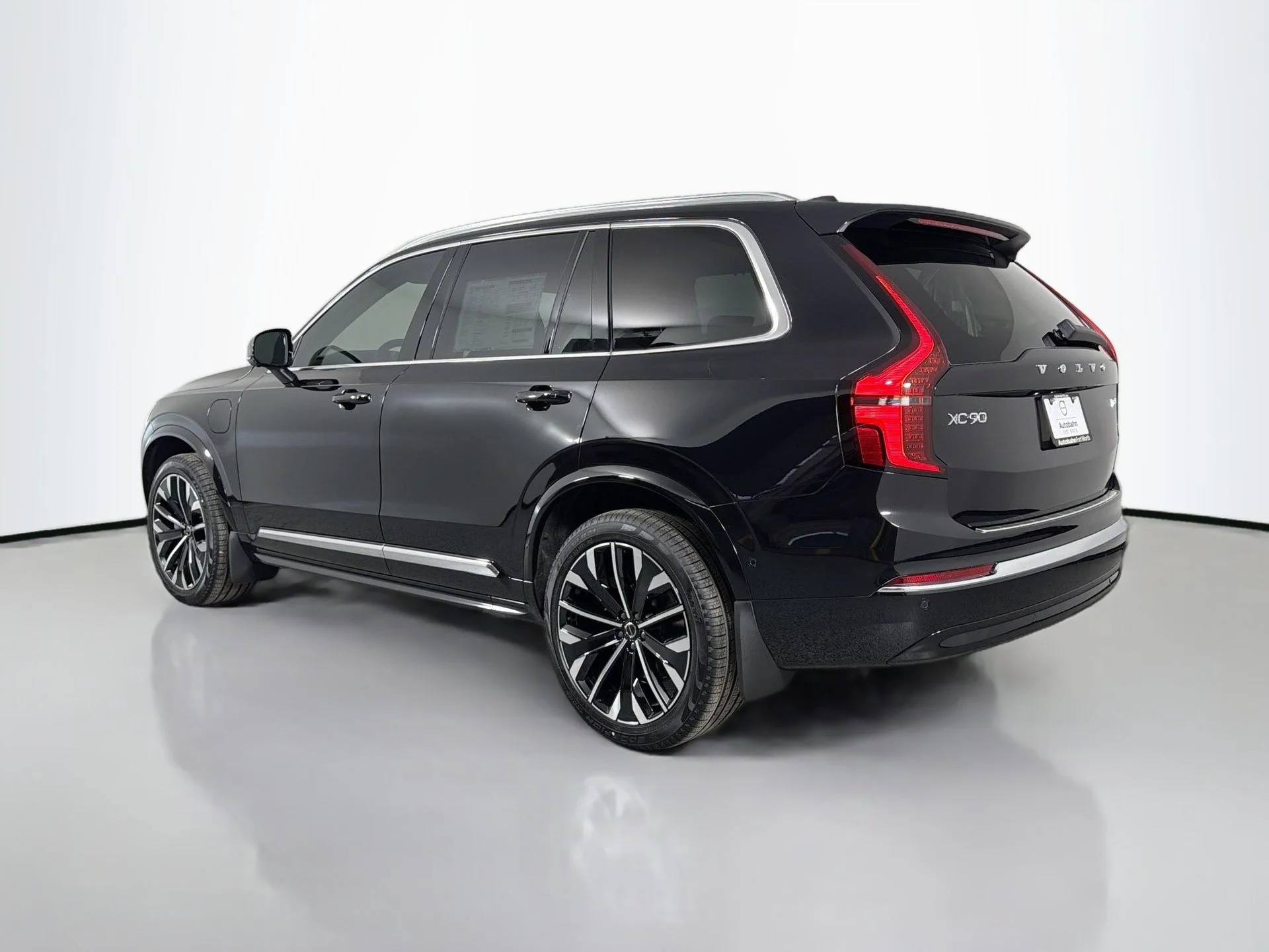 New 2026 Black Volvo T8 Ultra image 7