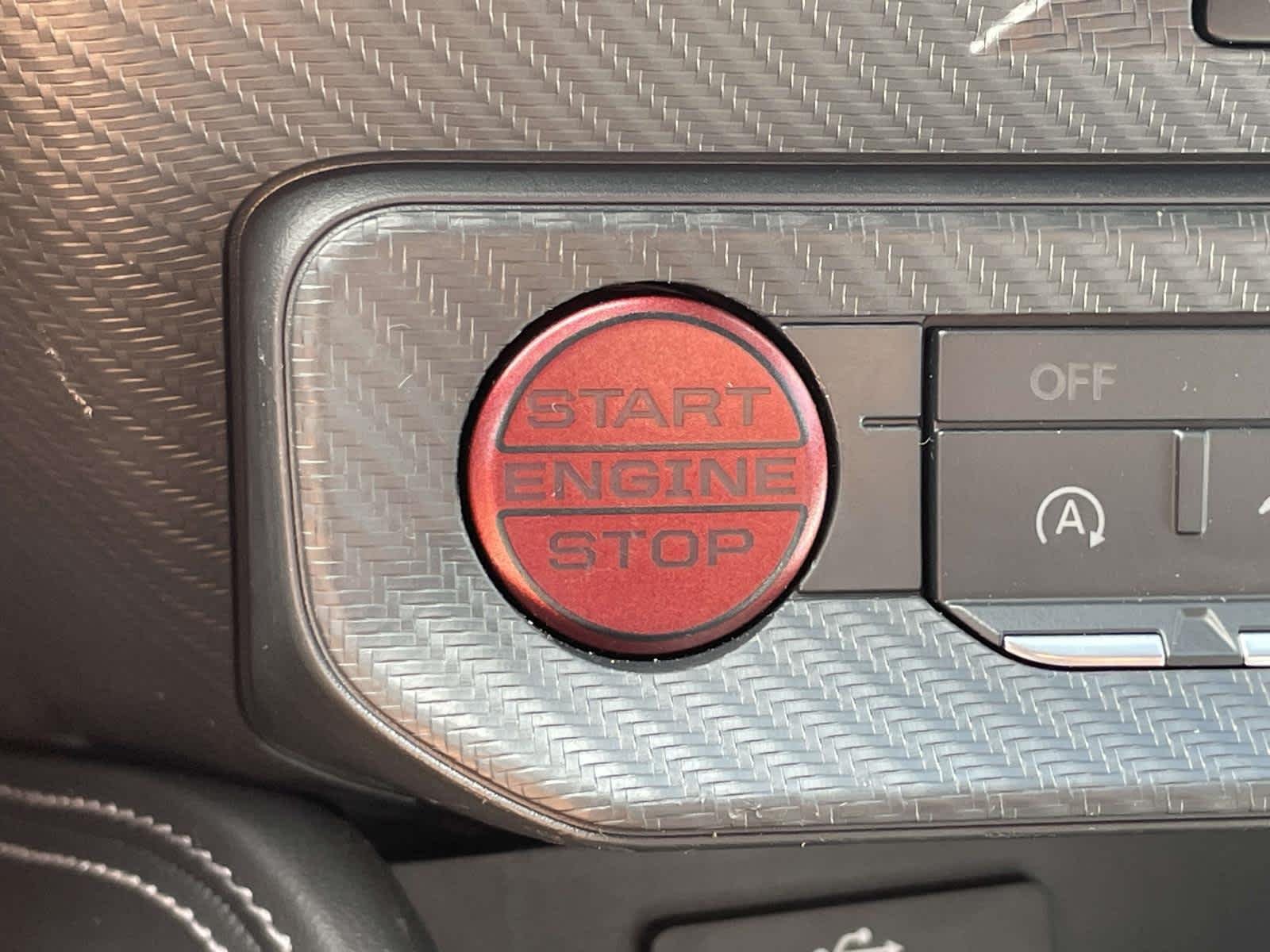 New 2025 Vapor Blue Metallic Ford GT Premium image 35