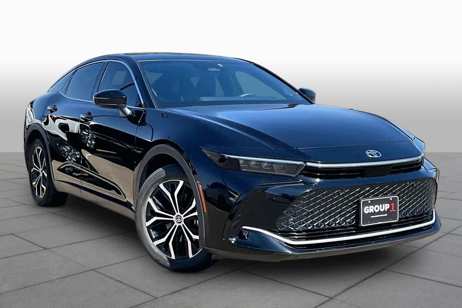 Pre-Owned 2023 Toyota Crown Limited