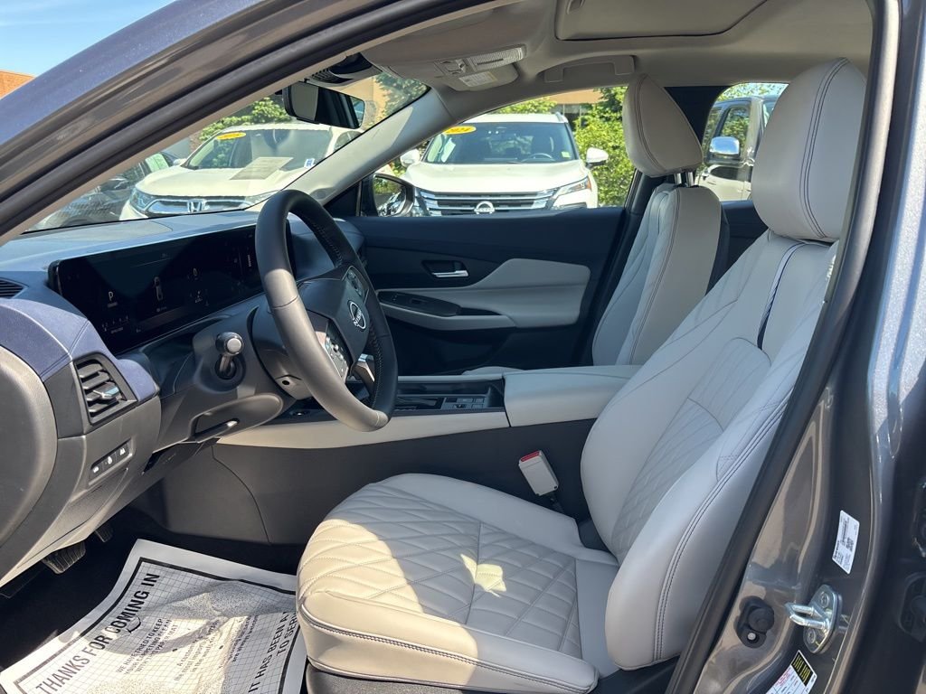 New 2026 Gray Nissan SL image 11
