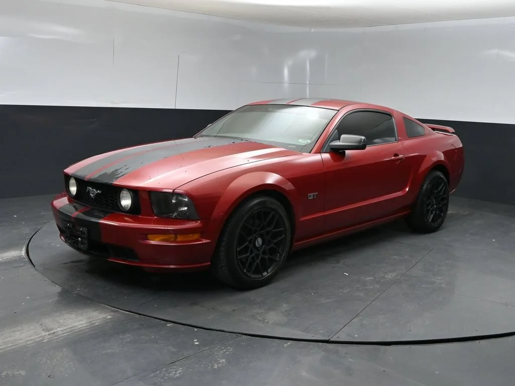 Used 2008 Red Ford GT Premium image 5