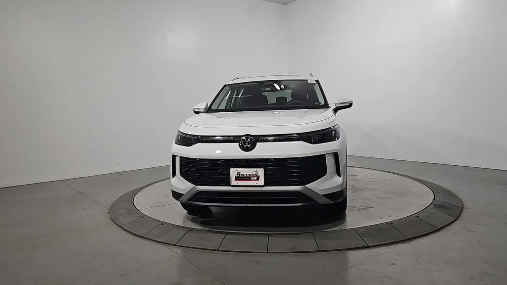 New 2026 White Volkswagen 2.0T SE image 8