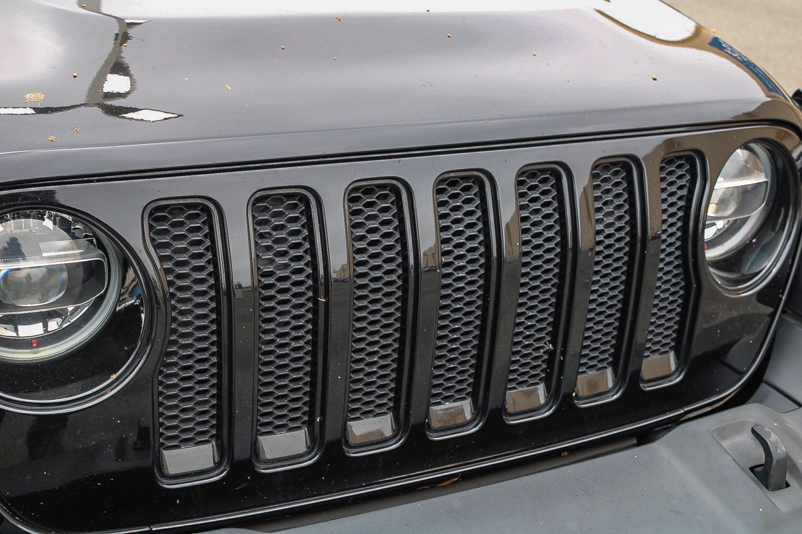 Used 2021 Black Clearcoat Jeep Unlimited Sport Altitude image 5