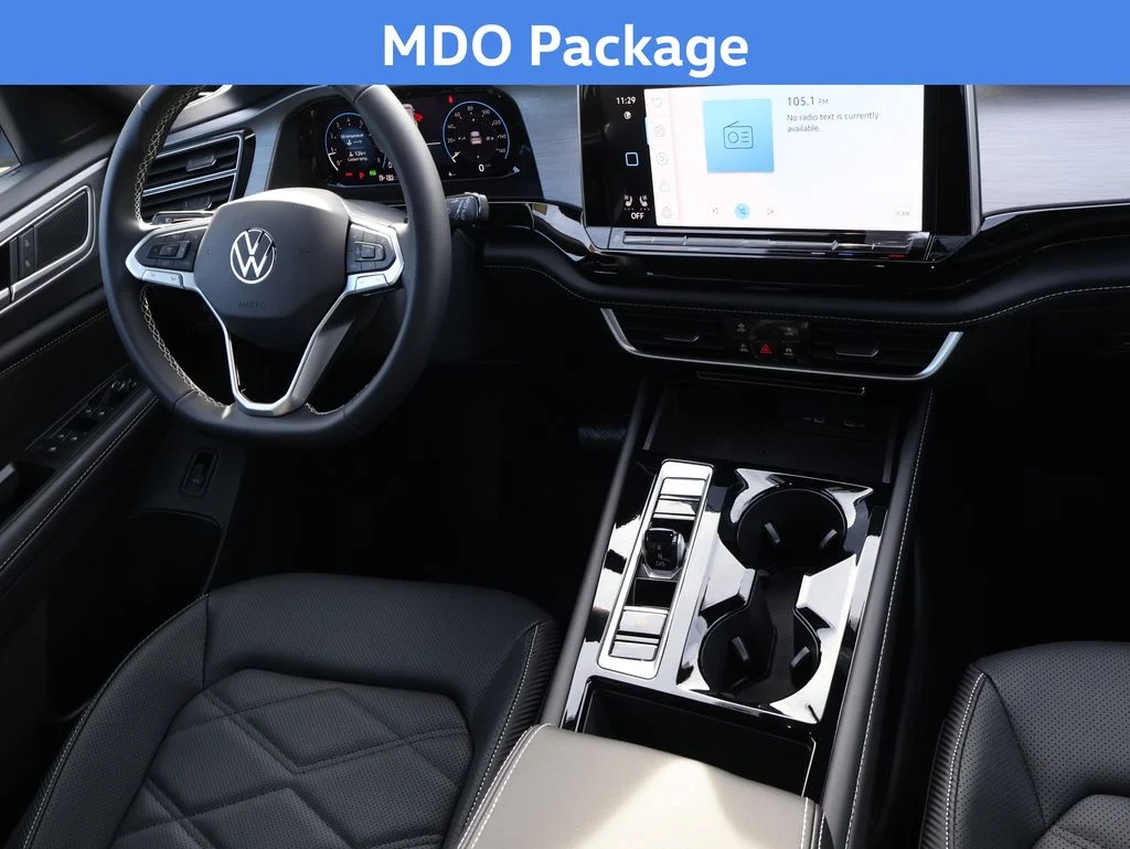 New 2026 White Volkswagen 2.0T SE w/Technology image 3
