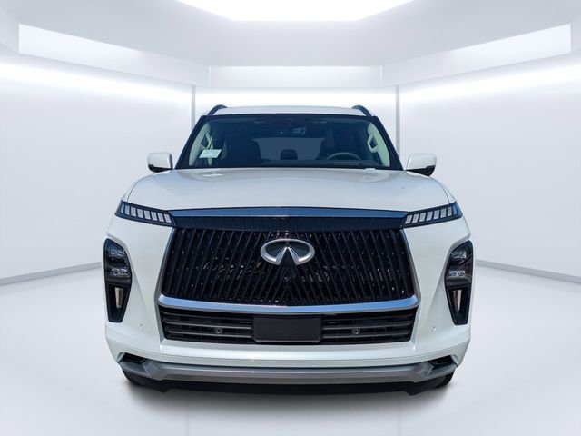 New 2026 RADIANT WHITE INFINITI Luxe 2WD image 8