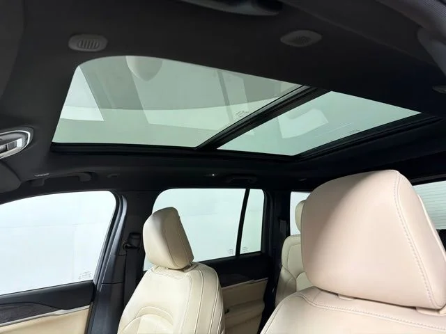 Certified Used 2023 White/off-white Jeep Limited image 20