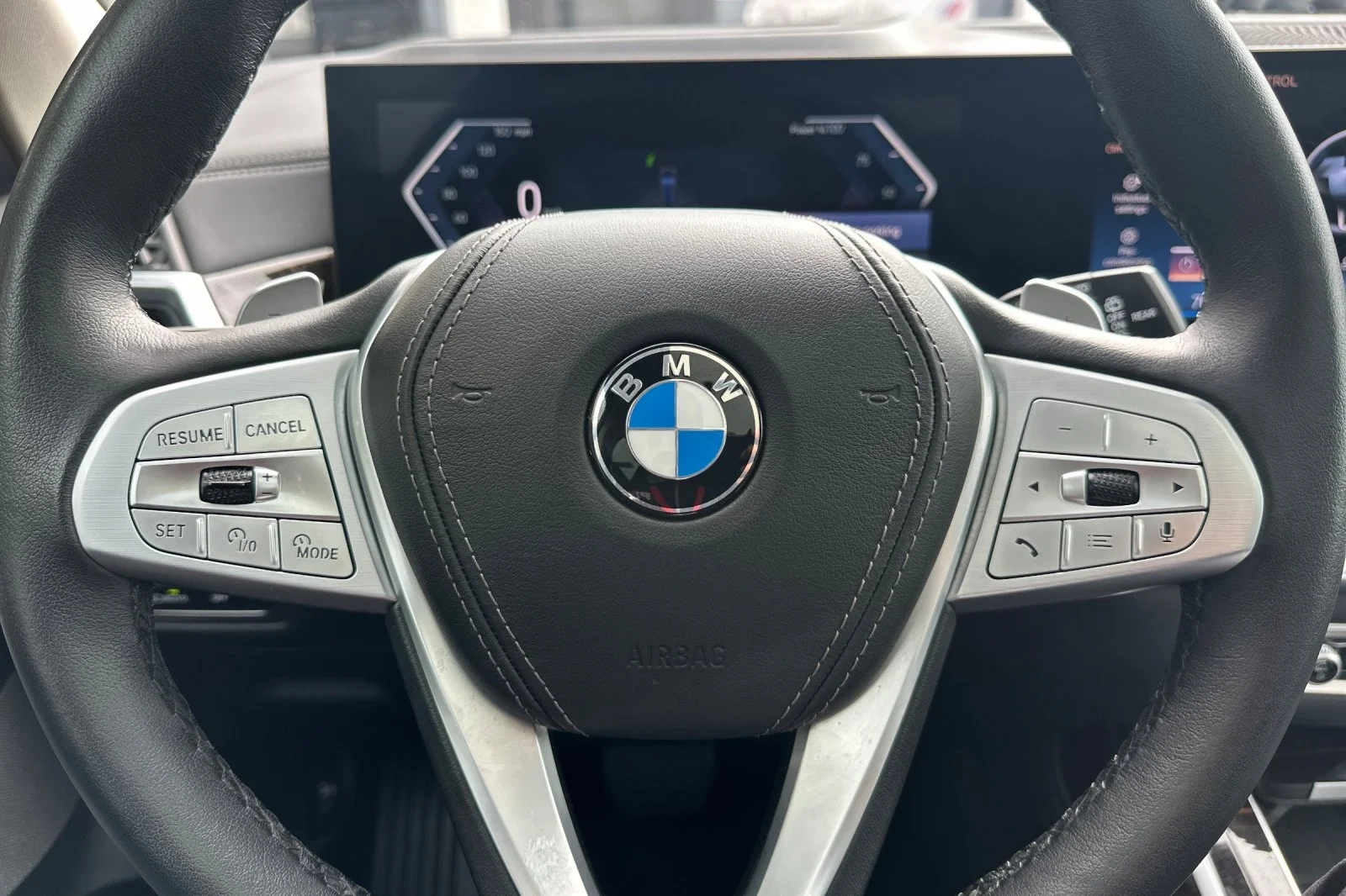Used 2026 Black Sapphire Metallic BMW xDrive40i image 24