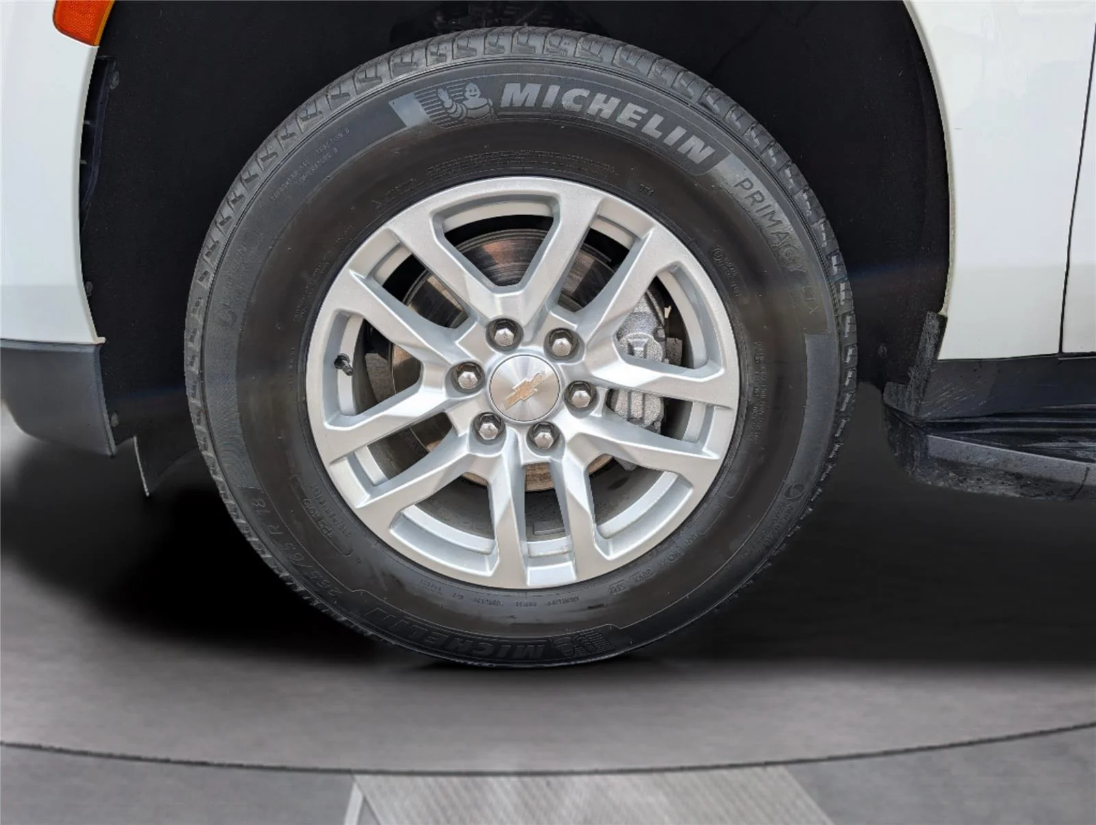 Used 2023 Summit White Chevrolet LS image 32