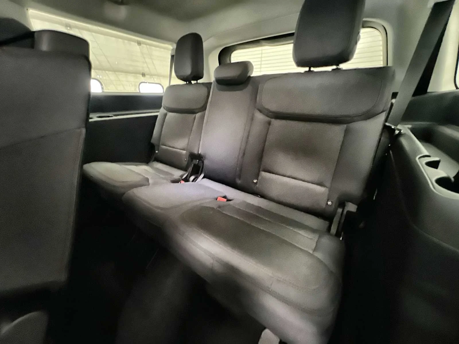 New 2025 Glacier Gray Metallic TriCoat Ford Active image 25