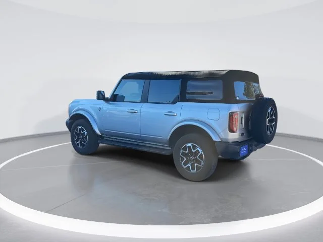 Used 2023 Silver Ford Outer Banks image 5