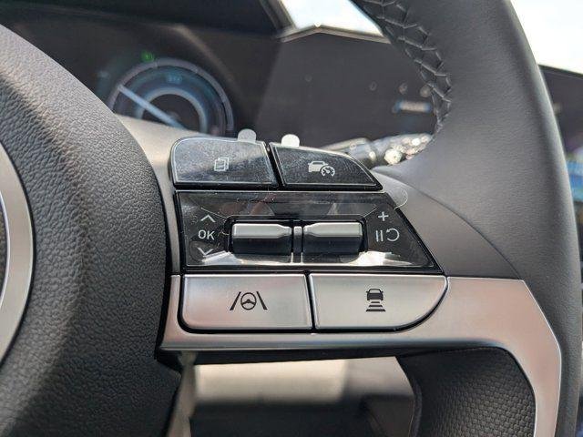 2025 Hyundai Elantra Limited - Photo 47