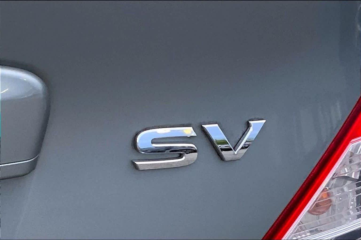 Used 2012 Magnetic Gray Metallic Nissan SV image 9