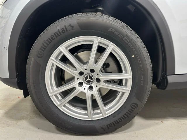 Used 2026  Mercedes-Benz GLC 300 image 22