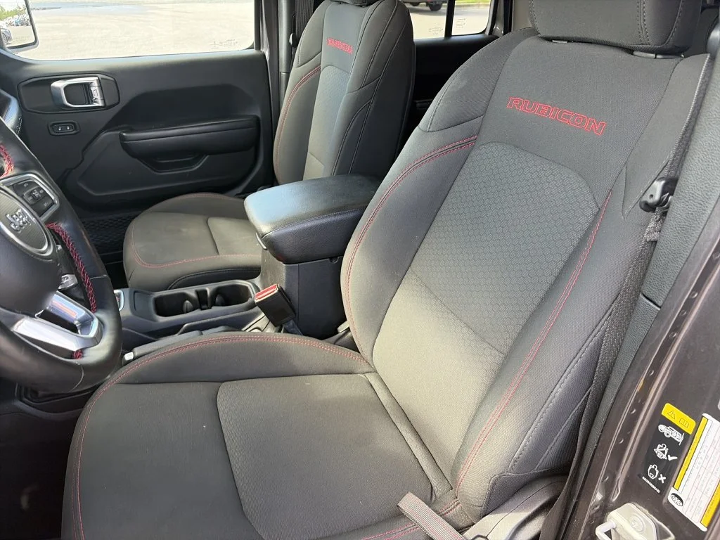 Certified Used 2021 Gray Jeep Unlimited Rubicon image 12