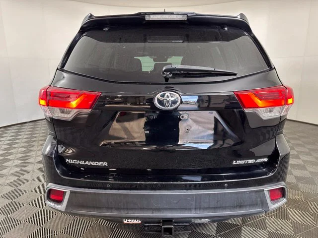 Used 2019 Black Toyota Limited Platinum image 23
