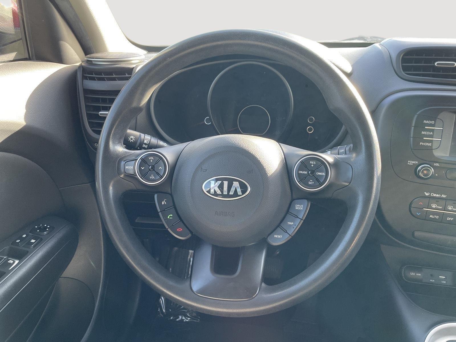 Used 2017 Inferno Red Kia + image 26