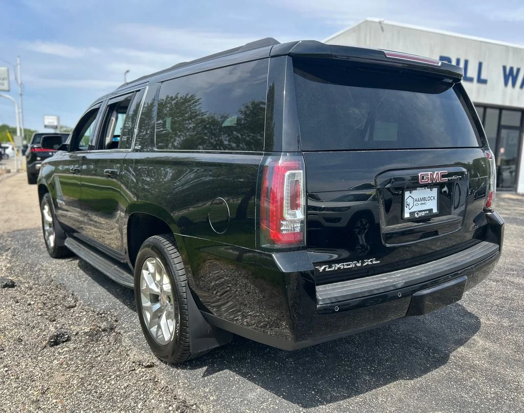 Used 2019 Black GMC SLT image 4