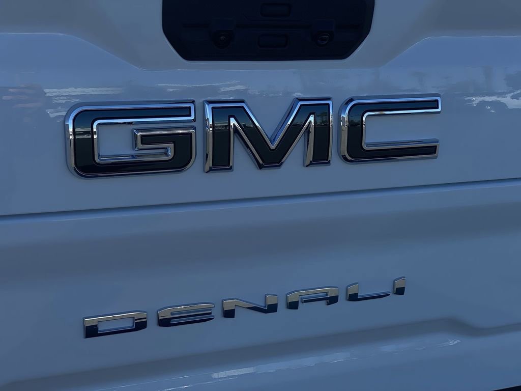 2026 GMC Sierra 3500HD Denali Ultimate - Photo 41
